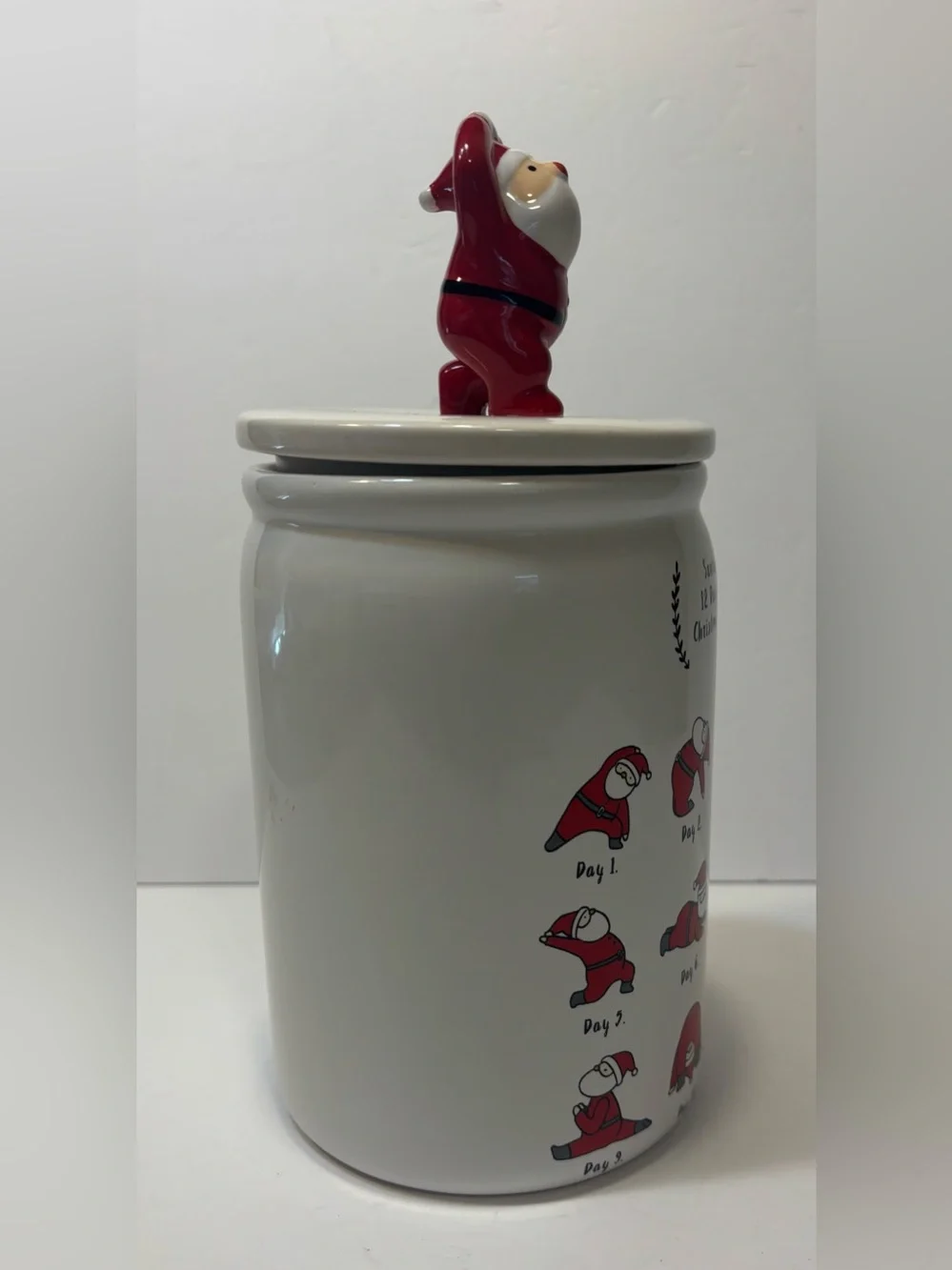 Magenta ceramic holiday